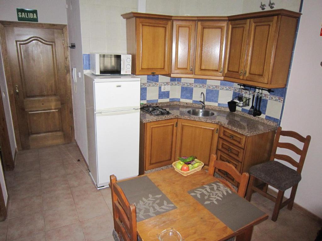 Kuchyň nebo kuchyňský kout v ubytování Casa María Jesús