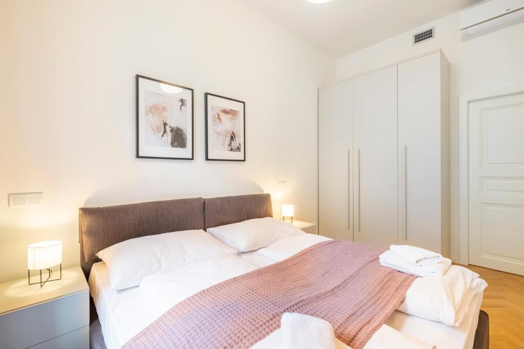 Petrin Tower Residence - Resim 29