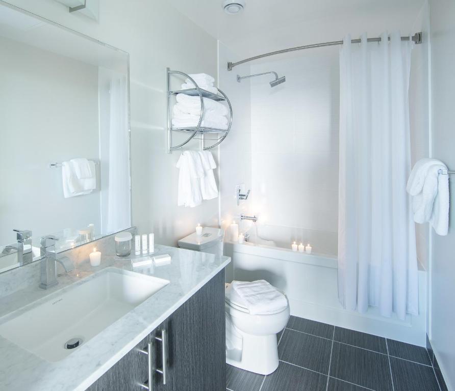 Koupelna v ubytování Liberty Suites