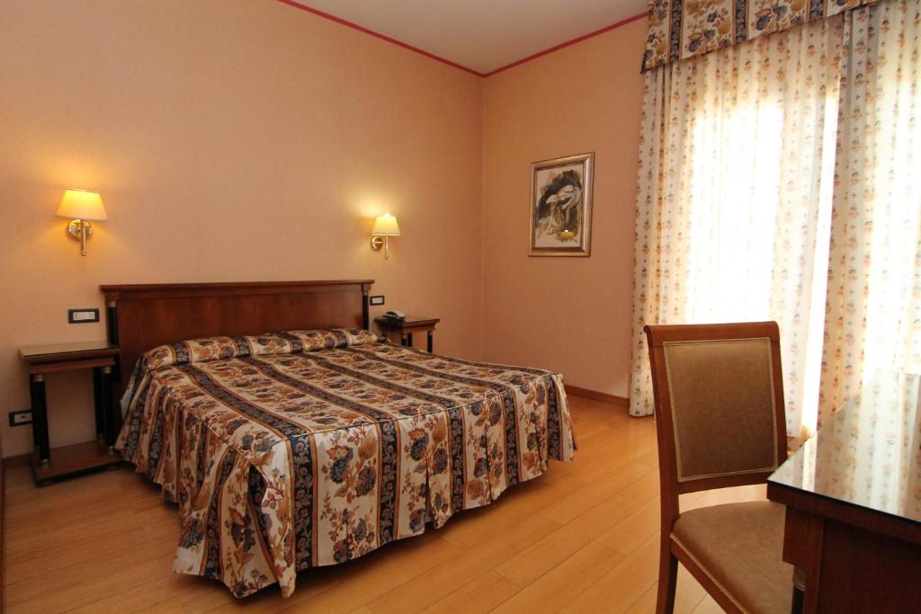 FILIPPONE HOTEL&RISTORANTE - Error