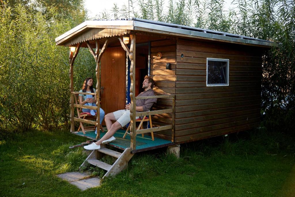 Wakenitz-Camp - Rimorchio Da Costruzione Romantico