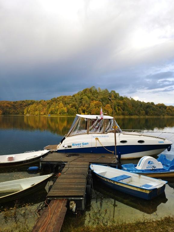 Zdjęcie z galerii obiektu River San yacht w mieście Rajskie