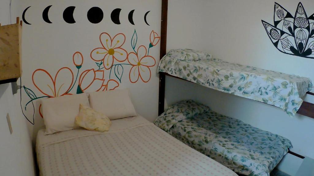 Postel nebo postele na pokoji v ubytování Hostel FreeDive Inn