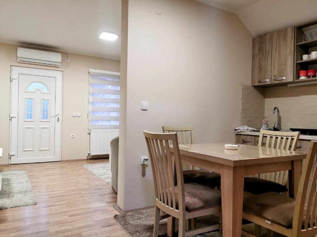 Fotografie z fotogalerie ubytování Apartman Pogled Arilje v destinaci Arilje