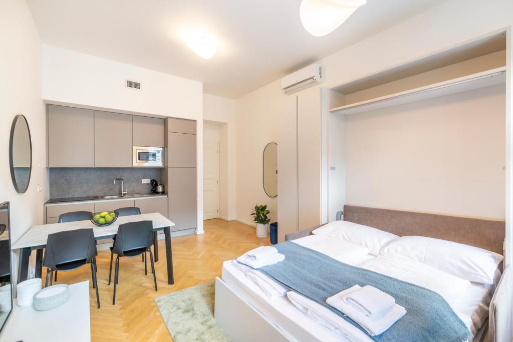 Petrin Tower Residence - Resim 19