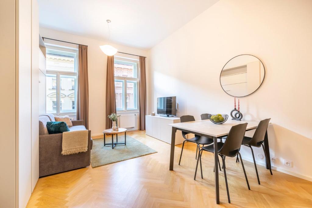 Petrin Tower Residence - Resim 11