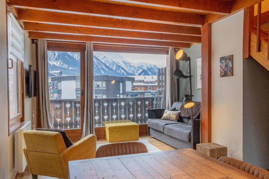 Posedenie v ubytovaní Refuge de l'Aiguille - 2 bedroom duplex in the heart of Chamonix