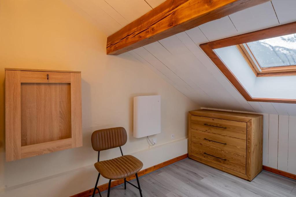 Fotografia z galérie ubytovania Refuge de l'Aiguille - 2 bedroom duplex in the heart of Chamonix v destinácii Chamonix-Mont-Blanc
