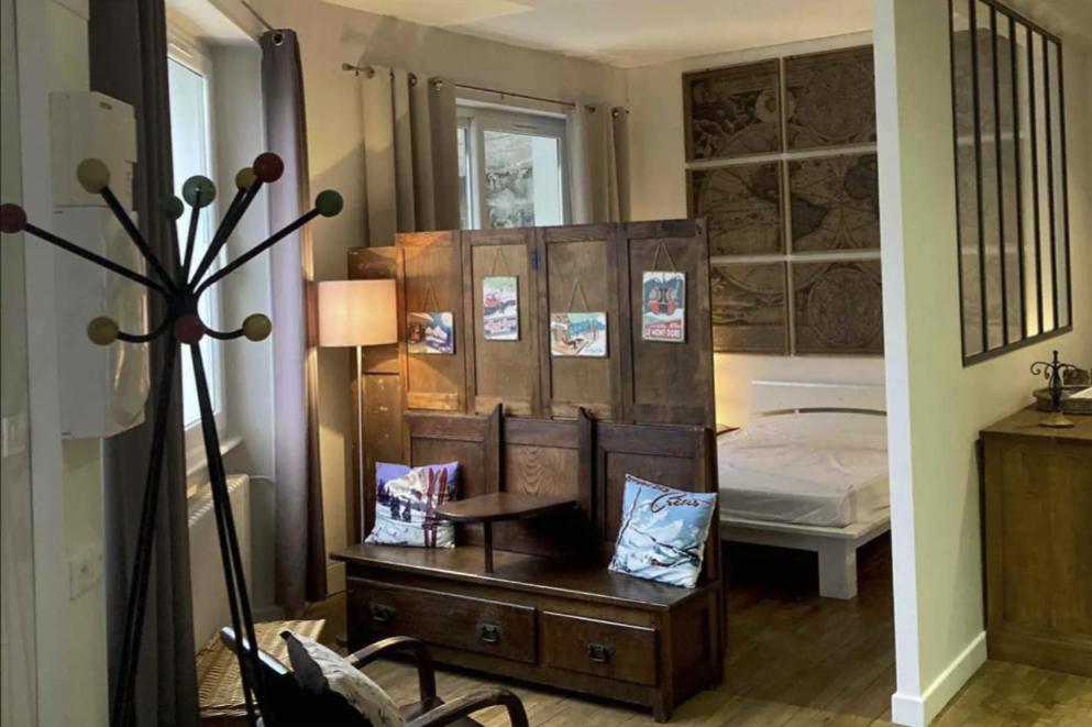 Kúpeľňa v ubytovaní LE LOFT et le T2, Le Mont Dore, au pied de La Dordogne