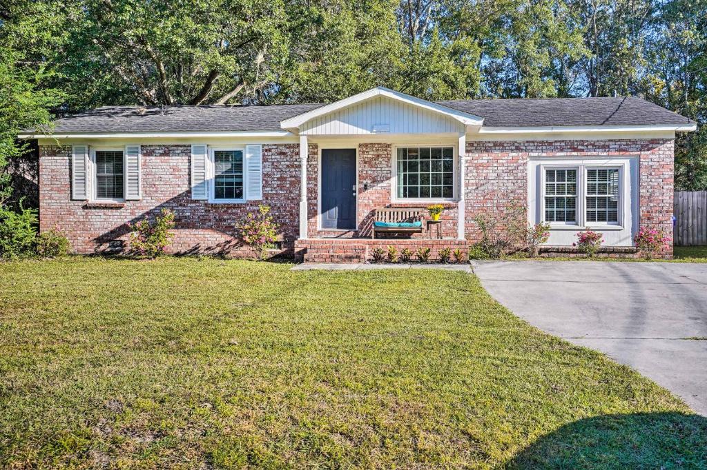 Gallery image of Bright and Cozy Charleston Home Near Downtown! in Charleston