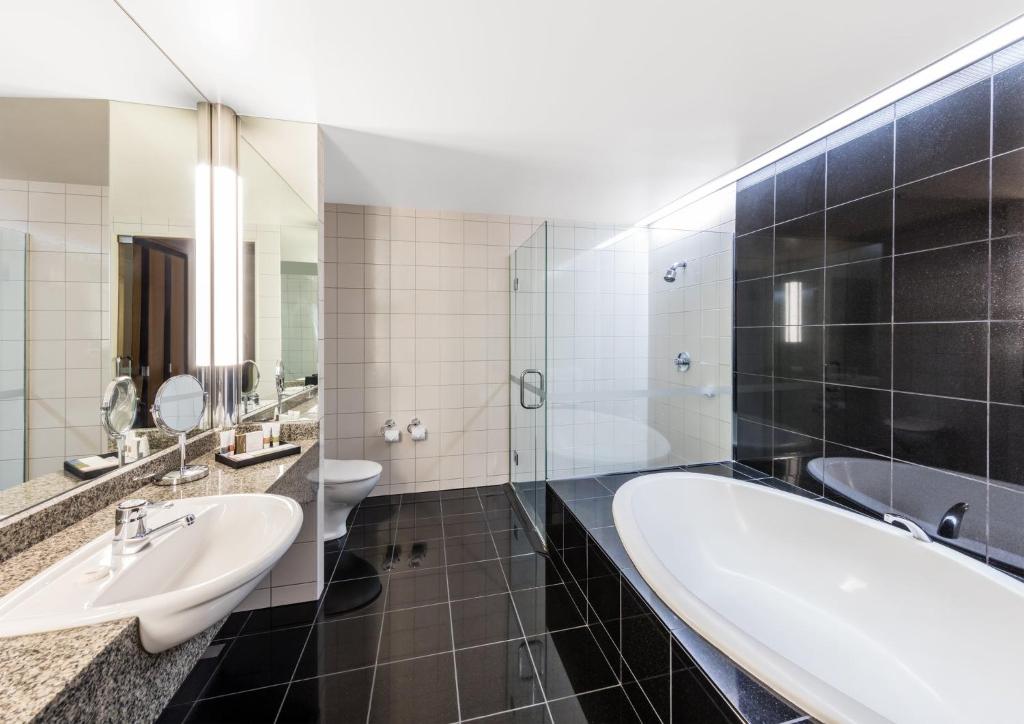 Koupelna v ubytování Crowne Plaza Auckland by IHG