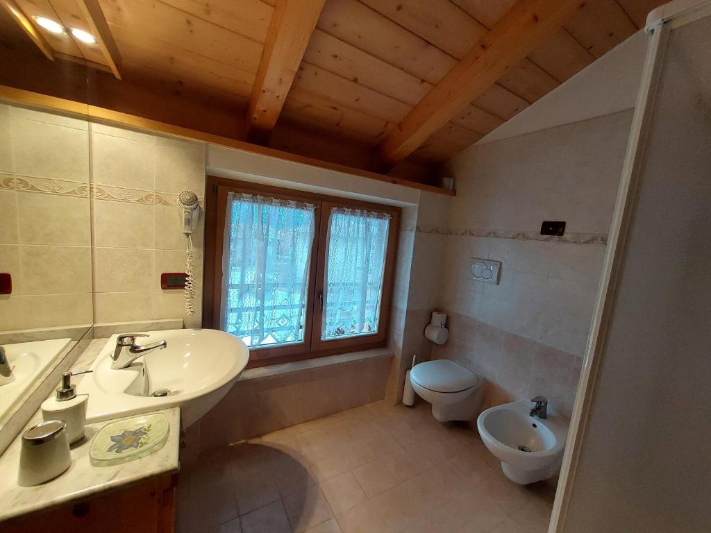 Łazienka w obiekcie Agritur Widmann