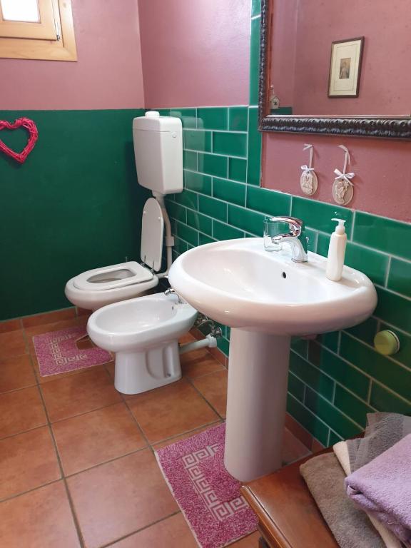 Villa Amaranta Room and Breakfast - King Room Met Uitzicht Op De Bergen