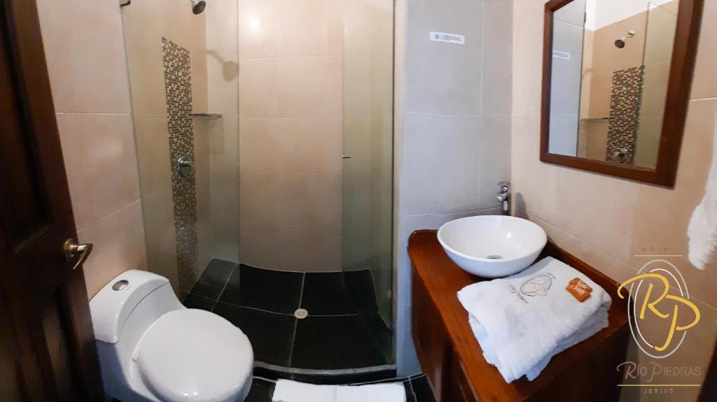 Koupelna v ubytování Hotel Rio Piedras