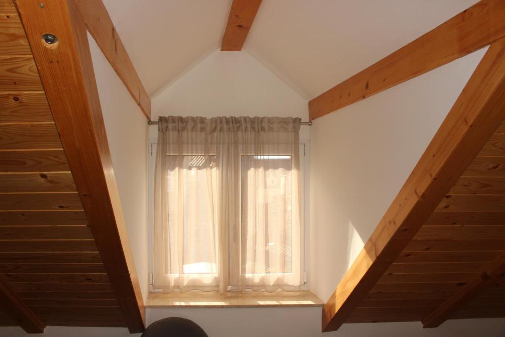 Luxury Rooms Rustic Chic - 8