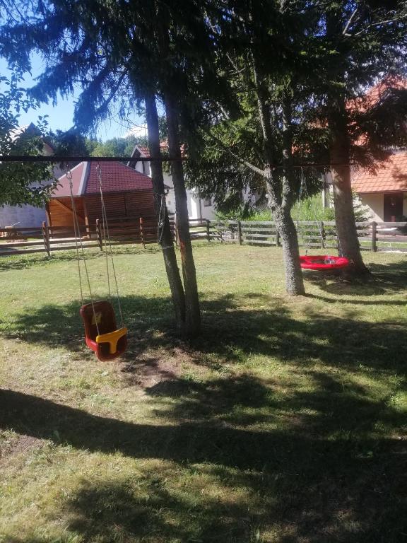 Sara vikendica - One-Bedroom House