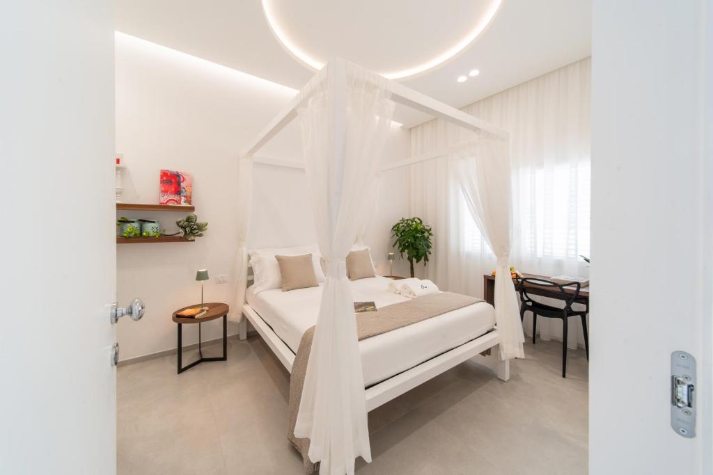 Daline Holiday Rooms - Habitación Doble Con Baño Privado