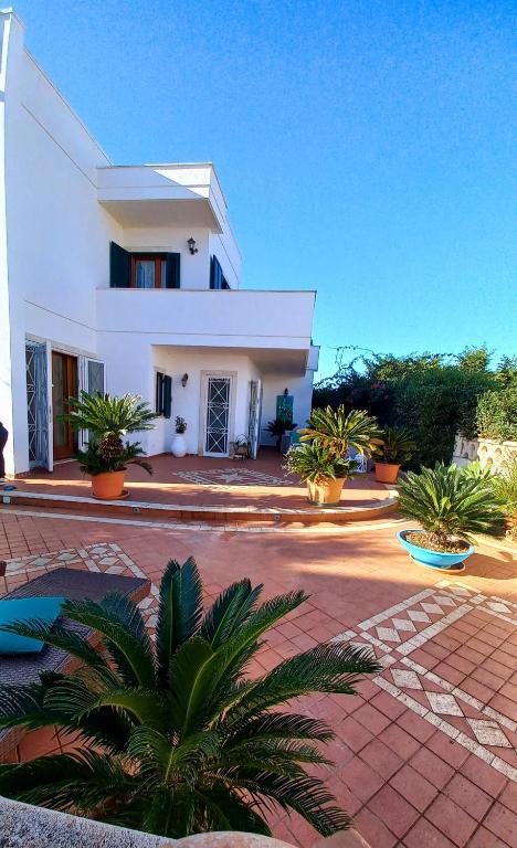 The building in which the holiday home is located