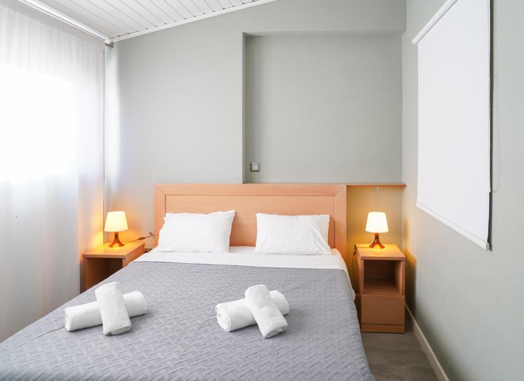 Athens Historic Centre Renovated Apartments - Apartment With Terrace