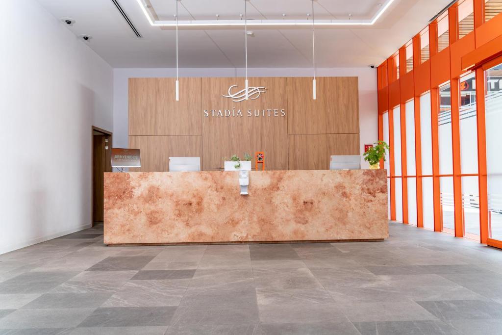 Vstupní hala nebo recepce v ubytování Stadía Suites Querétaro Centro Histórico