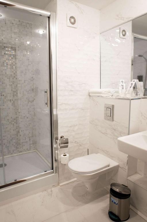 Best Western Plus Oskemen - Salle King Premier