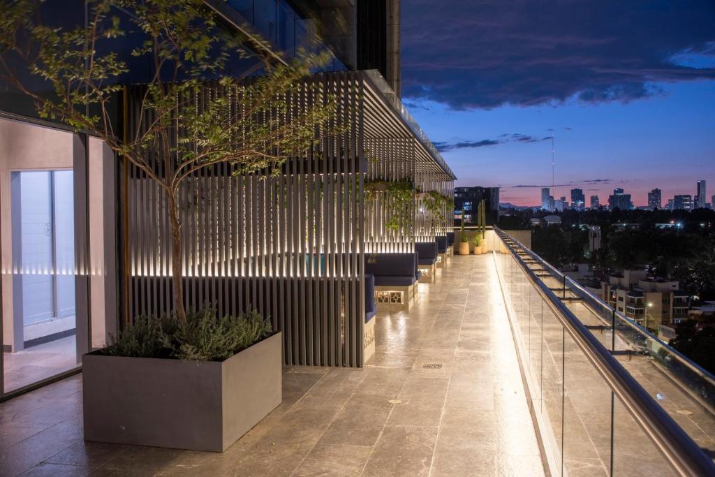 Balkón nebo terasa v ubytování voco Guadalajara Neruda by IHG