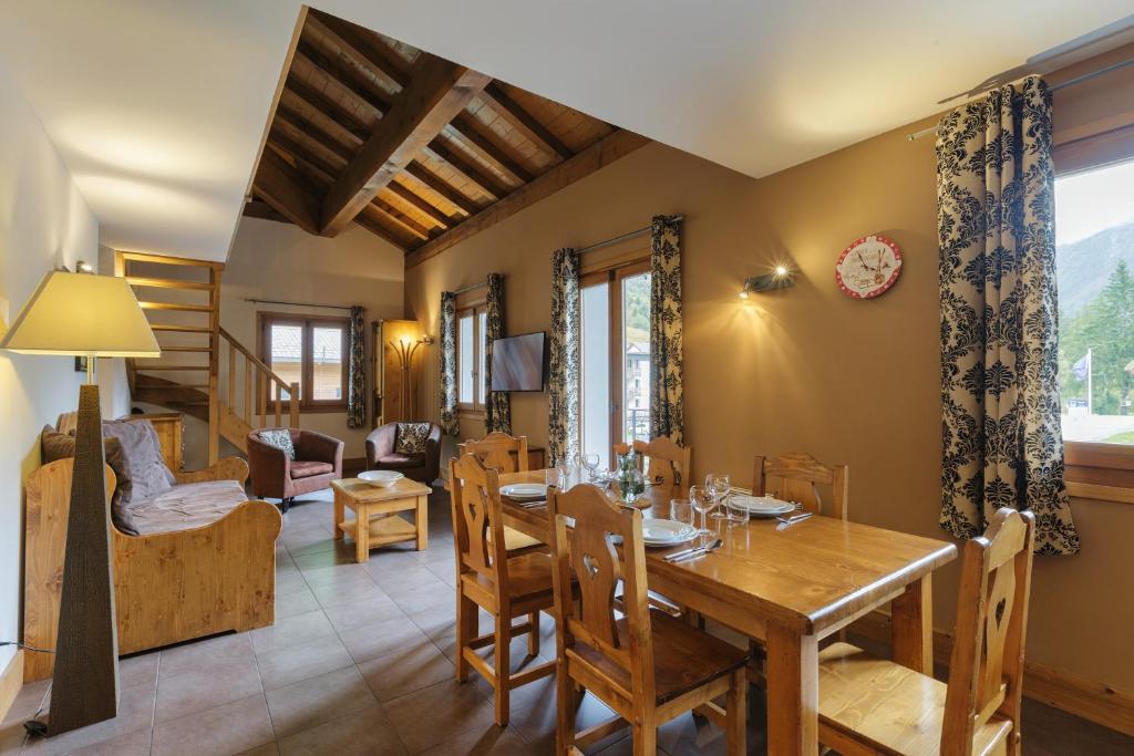 Vallorcine Apartments - Happy Rentals - Appartement Met Drie Slaapkamers