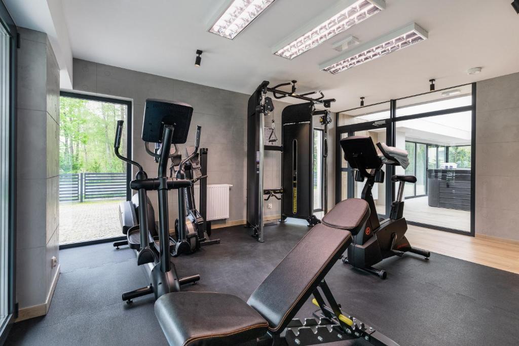 Posilňovňa alebo fitness centrum v ubytovaní Luxurious Little Laguna Apartments SPA & Gym by Renters Prestige