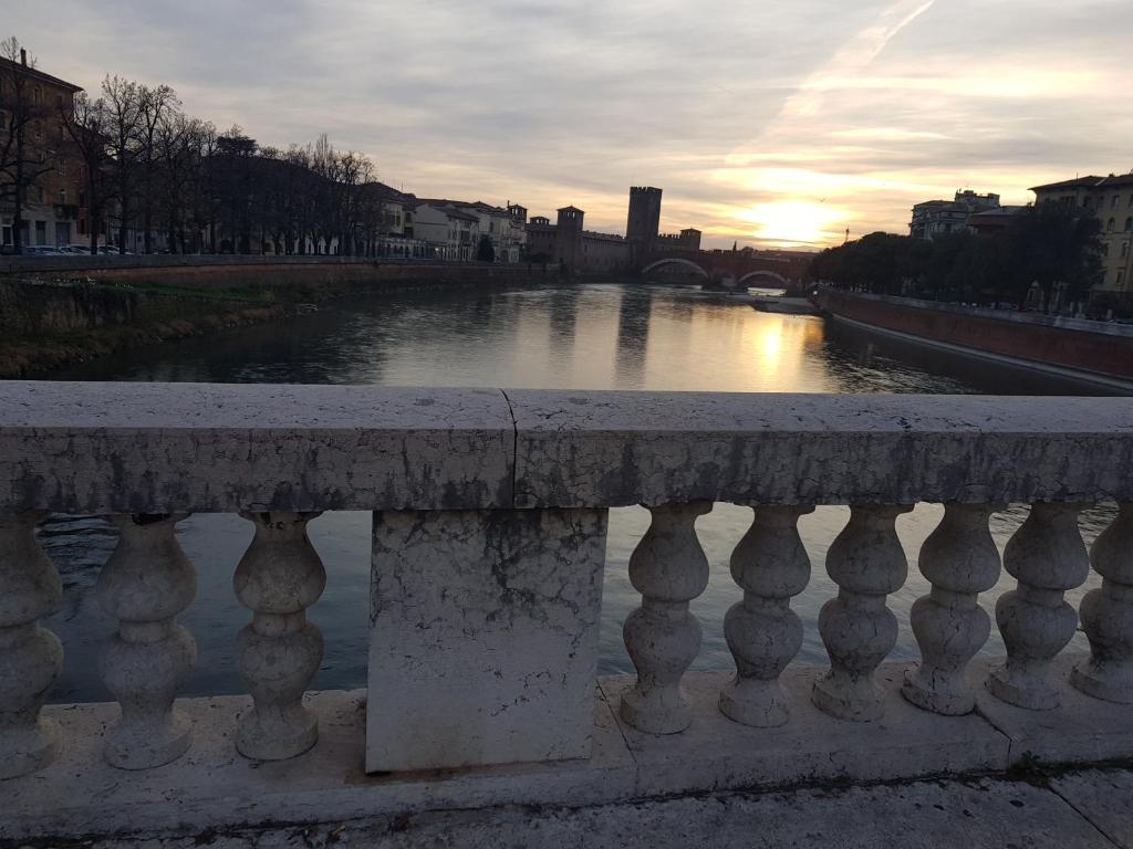 Verona Romeo's Eye - 11