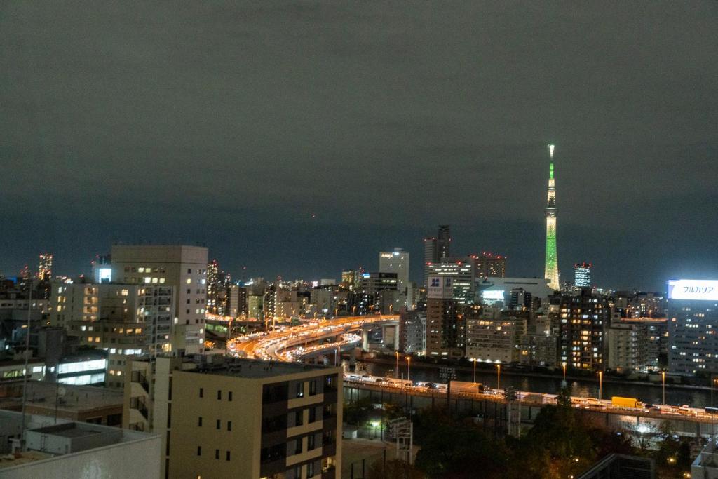Nespecifikovaný výhled na destinaci Tokio nebo výhled na město při pohledu z hotelu