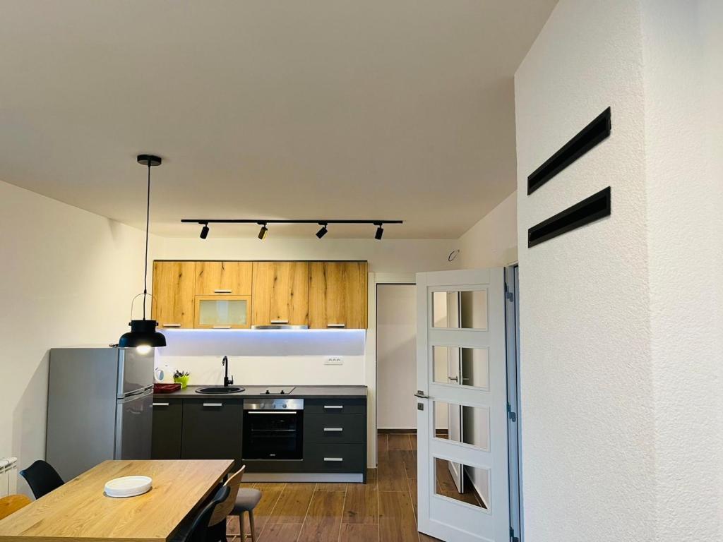 Kuchyň nebo kuchyňský kout v ubytování Villa Luce