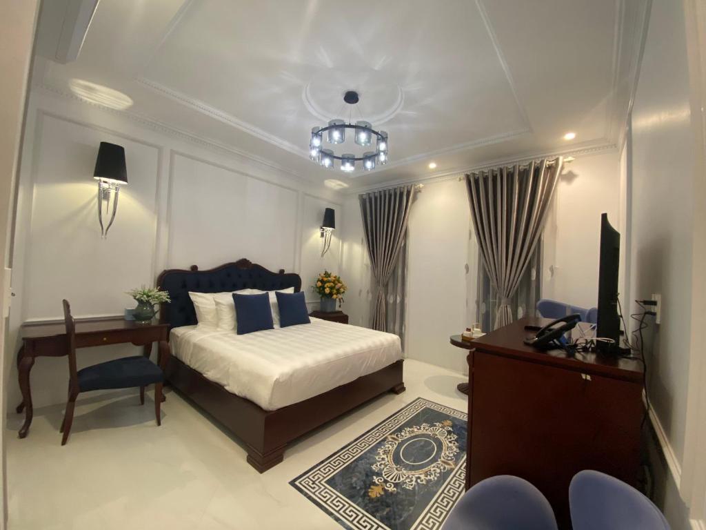 WHITE HOTEL - Quarto King Com Varanda