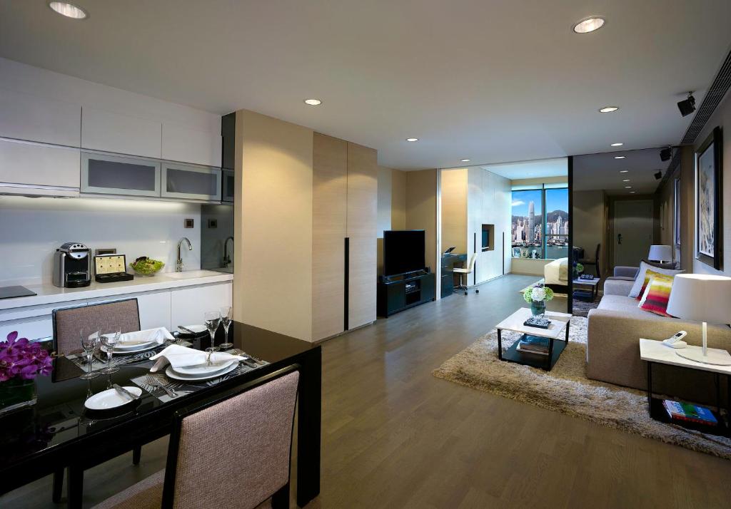 Gateway Apartments, Hong Kong, Hong Kong