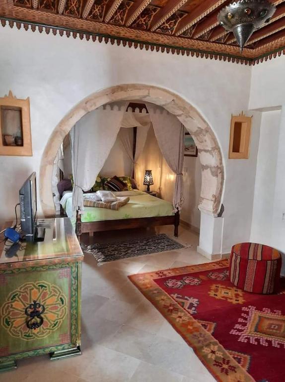 Postel nebo postele na pokoji v ubytování Maison Leila chambres d hotes