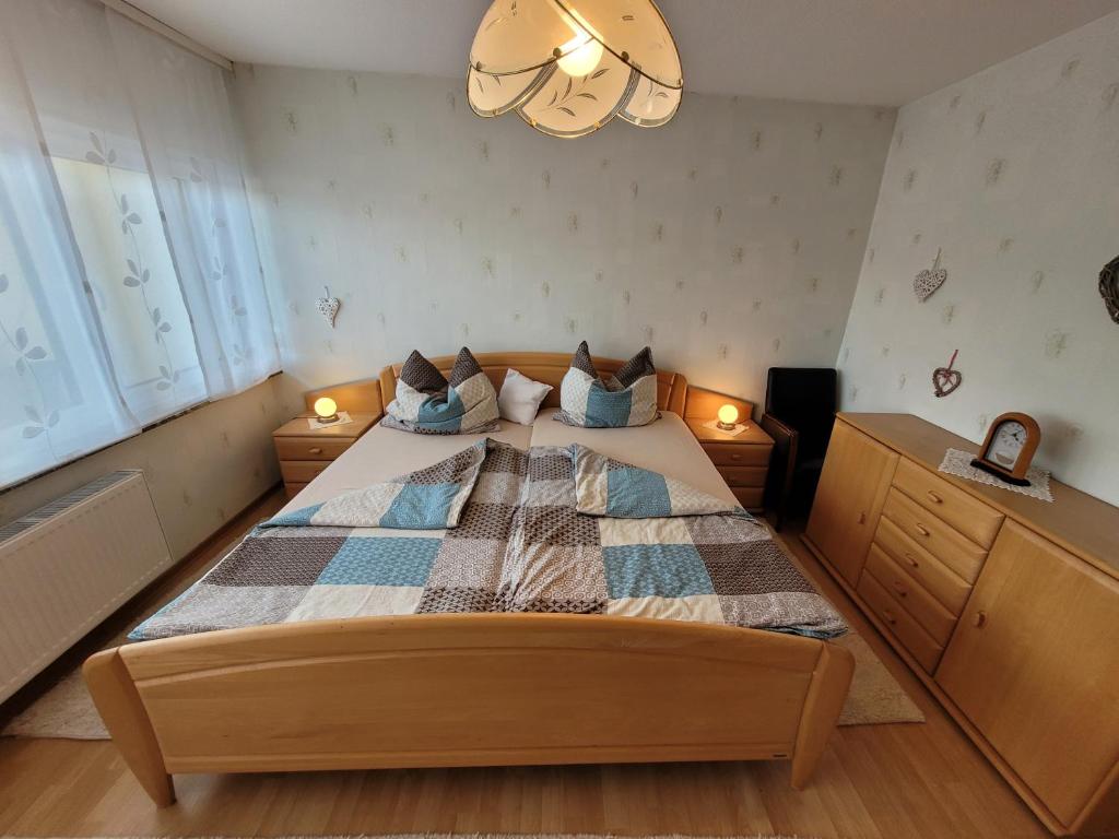 Ferienwohnung am Pingenpfad - Twee Slaapkamers Appartement