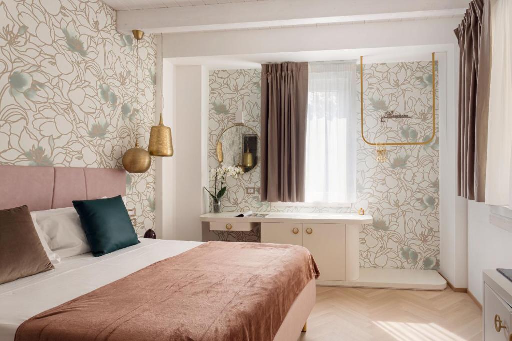 LUXURY SUITES ROCOPOM - Lake Front - Double Room With Garden View