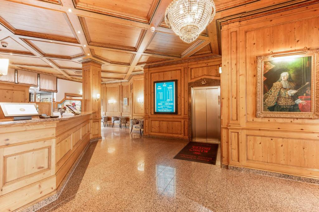 King's Hotel Center Superior - Resim 14