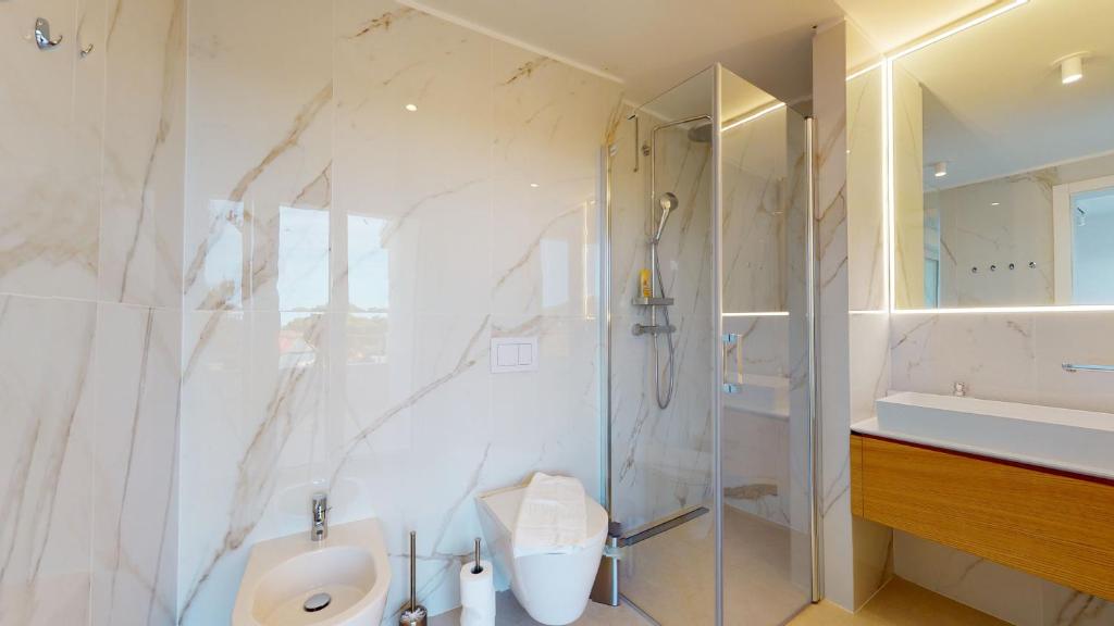 Koupelna v ubytování Villa Zoe Suites