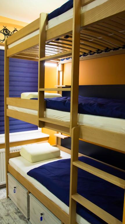 Posteľ alebo postele v izbe v ubytovaní Event Hostel - Opole