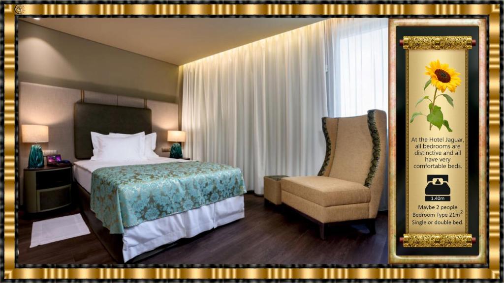 Hotel Jaguar Oporto - Airport to Hotel and City Center and Vice-Versa is a Free and Continuous Shuttle Service from 7AM to 8PM - Resim 35