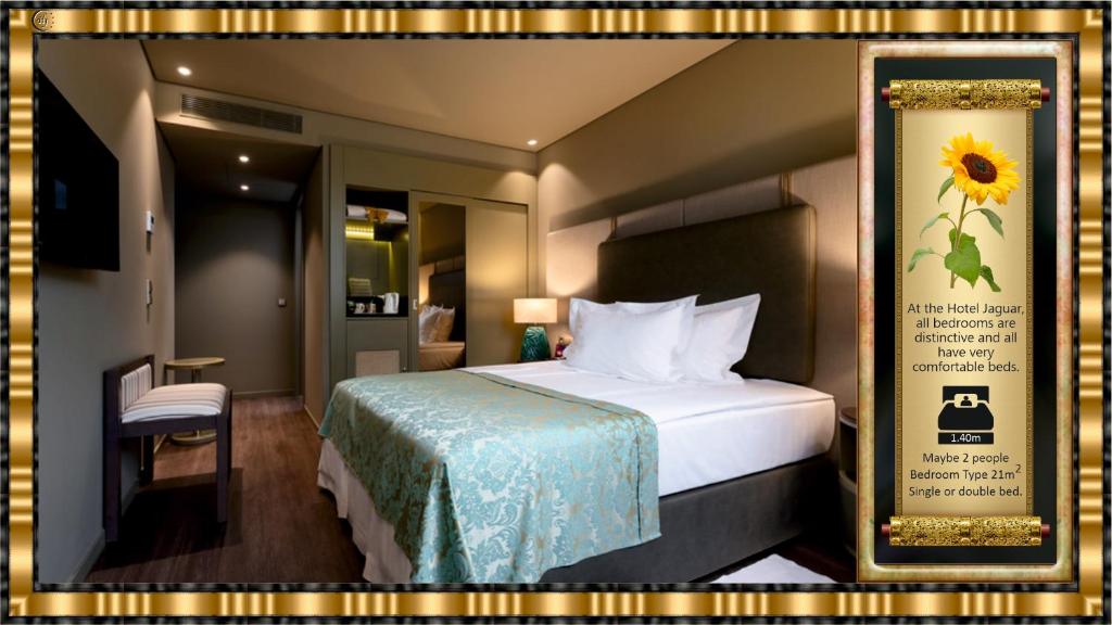 Hotel Jaguar Oporto - Airport to Hotel and City Center and Vice-Versa is a Free and Continuous Shuttle Service from 7AM to 8PM - Single Room