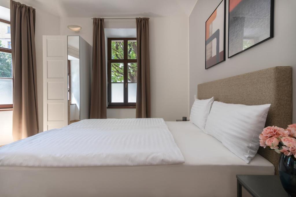 Bohemian Dreams Apartments and Suites by Dwellfort - Apartamento De Lujo De Una Habitación (4 Adultos)