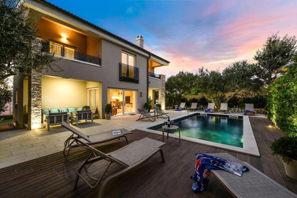 Villa Goga, lux. central villa with private pool