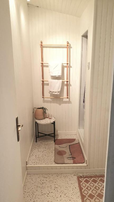 Fotografia z galérie ubytovania Petite chambre coquette v destinácii Cellettes