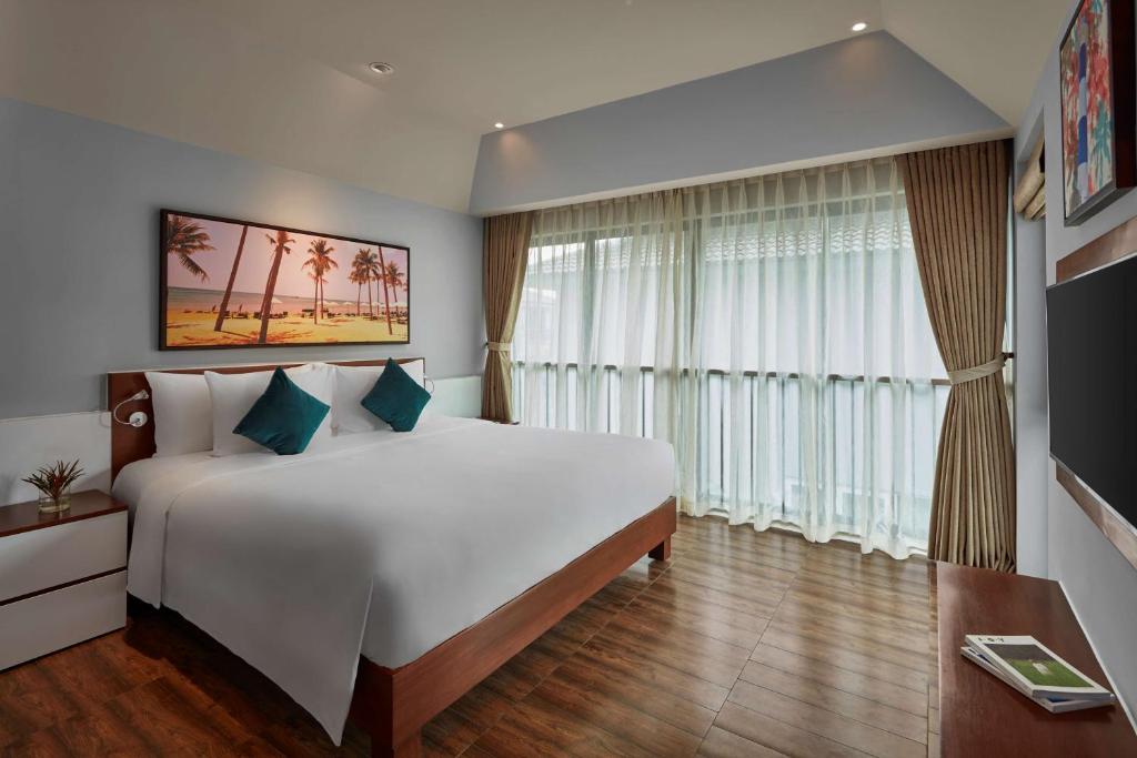 Biệt Thự 5 Phòng Ngủ Có 2 Giường Cỡ King Và 6 Giường Đơn - Ban Công/Hồ Bơi Riêng
