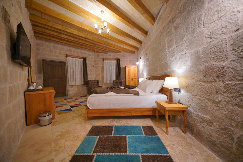 Cappadocia Secret Hill Cave Suites - 2