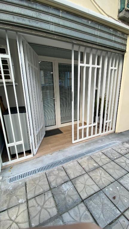 Kosta's Home - Image 6