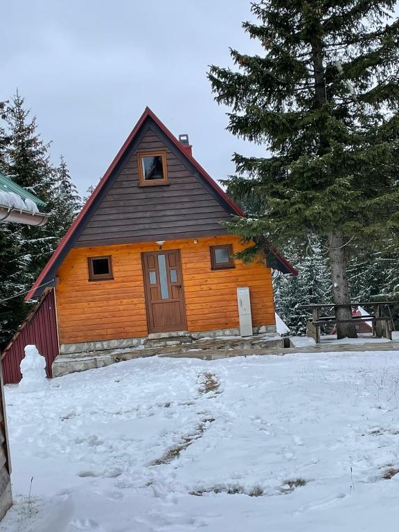 Bungalows Krstajić v zimě
