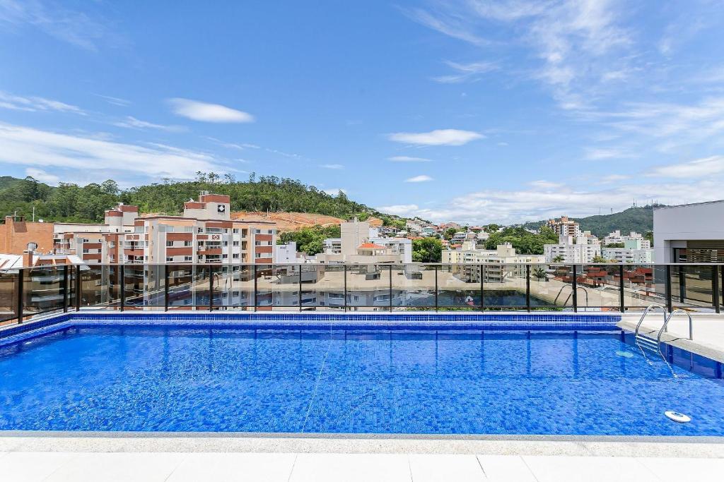 Suitetrails - WI-FI 200MB | Piscina no Rooftop #CORG01