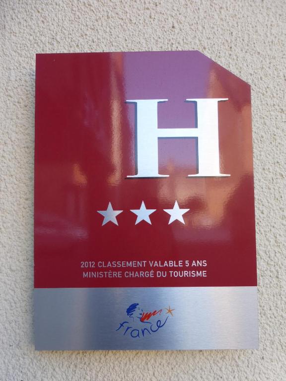 Certifikát, hodnocení, plakát nebo jiný dokument vystavený v ubytování Hôtel Ariane & SPA